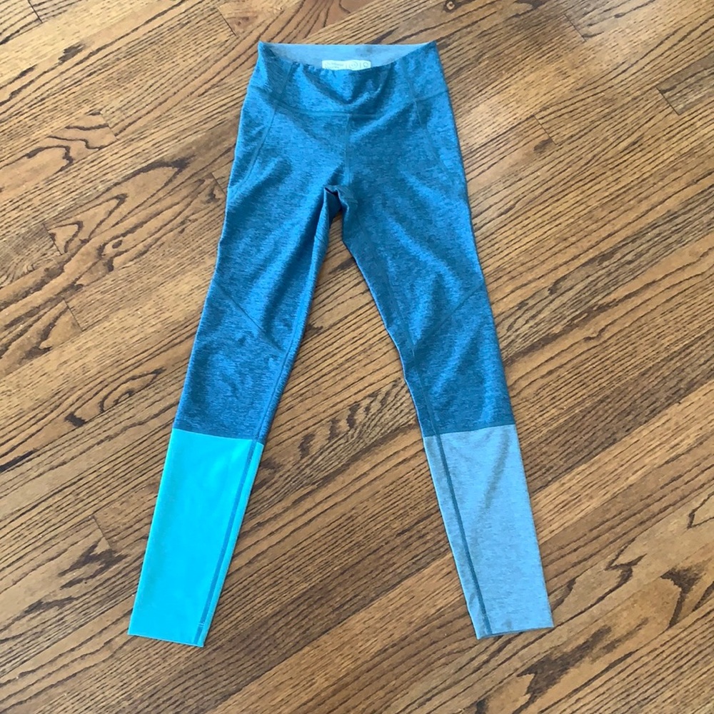 Outdoor Voices Leggings